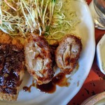 一力庵 - ニンニクとんかつの断面