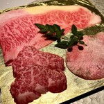 肉割烹 重㐂 新日本橋 - 