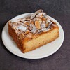 メルシーベイク - アーモンドタルト (430円)