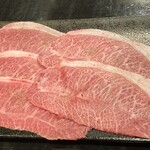 炭火焼肉 よしむね - 