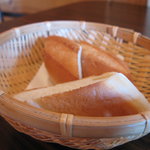 カフェ デラカーサ - ランチのパン