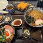 二八そば 一貴 - 日替わりランチセット たぬきそば・半自然薯丼♪
