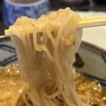 二八そば 一貴 - 透き通る白さが際立つ更科。これは上物の蕎麦だねー！