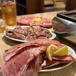 春日井ホルモン - 