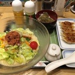 リンガーハット - 冷やしちゃんぽんと餃子にじゃこご飯