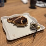 なぎさのハンバーガー - 総州古白鶏胸肉の薪火焼き