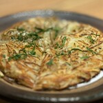 なぎさのハンバーガー - 鎌倉しらすとじゃが芋のガレット