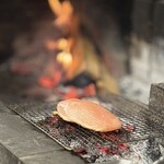 なぎさのハンバーガー - 総州古白鶏胸肉の薪火焼き