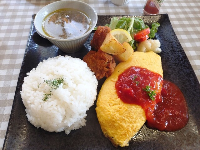 団地の洋食屋 ビエータ 泉中央 | 仙台の洋食ランチ・ディナー