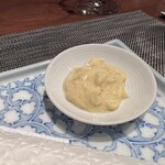 私房菜 きた川 - 春巻きと文旦と豆腐ベースのソース❸の白ワインとめちゃんこ合う〜♡ソースも余すことなくいただきました〜