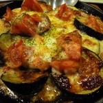 弥生亭 - ナスのチーズ焼。