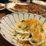 餃子 おでん 土鍋ごはん 上の山本 - 