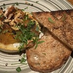 QUAYS pacific grill - 