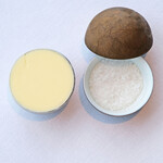 Héritage by Kei Kobayashi - ランチコース 17800円 のパンプリー 明太子の発酵バター、南フランスのカマルグの塩