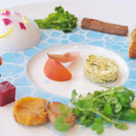 Héritage by Kei Kobayashi - ランチコース 17800円 のアシェットレギューム 12種類の野菜の前菜