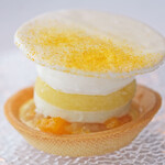 Héritage by Kei Kobayashi - ランチコース 17800円 の柑橘を使ったタルト 水晶文旦、紅まどんな