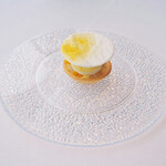 Héritage by Kei Kobayashi - ランチコース 17800円 の柑橘を使ったタルト 水晶文旦、紅まどんな