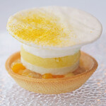 Héritage by Kei Kobayashi - ランチコース 17800円 の柑橘を使ったタルト 水晶文旦、紅まどんな