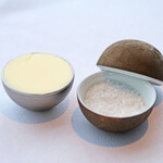 Héritage by Kei Kobayashi - ランチコース 17800円 のパンプリー 明太子の発酵バター、南フランスのカマルグの塩