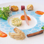 Héritage by Kei Kobayashi - ランチコース 17800円 のアシェットレギューム 12種類の野菜の前菜