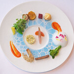 Héritage by Kei Kobayashi - ランチコース 17800円 のアシェットレギューム 12種類の野菜の前菜