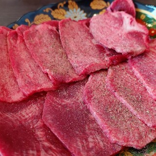 焼肉 牛島 - 料理写真:特選タン♪