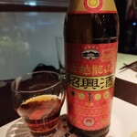 中国四川酒家 蔓山 - 古越流山金龍　ボトル3200円