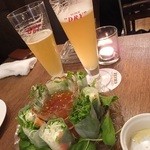 エガオノダイニング　CIRCLE - サーモン生春巻き：580円　
