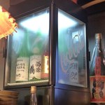 Shusou Izakaya Kishu - 日本酒の冷蔵庫