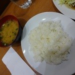 キッチン たか - ごはんと味噌汁