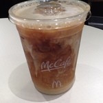 McDonald's - 2014/07 喉が渇いたのとちょっと甘いものが欲しかったので、docomo プレミアクラブのドコモクーポンでアイスカフェラテ(S) 154円（税込）