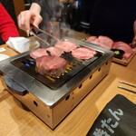 焼肉一心たん助 旦 - 