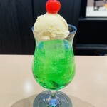 Sei-katsu-sha Cafe かたりば - メロンフロート