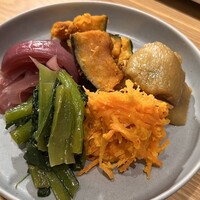 YAKINIKU 安萬LABO - 