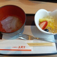 京懐石 美濃吉 横浜ランドマークプラザ店 - 