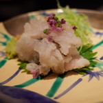 くろぎ - 韓国産 鱧のたたき 鱧の骨の唐揚げ