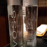 くろぎ - VOSS ノルウェー南部 スーパー・ピュア・ウォーター 900円