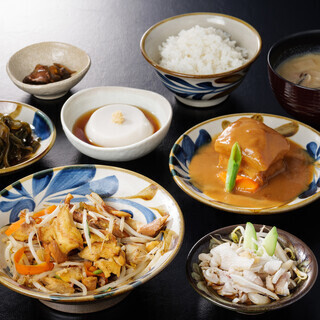 沖縄の名店から本州唯一の暖簾分け◎本格的な沖縄料理に舌鼓