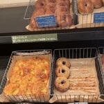 ハッピーキャンパーベーグル - 陳列棚