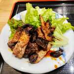 大船海鮮食堂 魚福 - 鮪カルビ焼