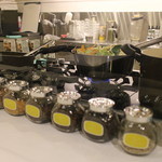 ベジ・フル・スパイス - キッチンが見えるカウンタ