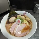 横浜中華そば 維新商店 本店 - 