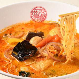 お好きなものを自由な組み合わせで♪自分好みの「麻辣湯」を堪能