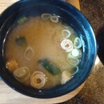 いのしか亭 - 味噌汁。