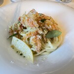 ラ ベデュータ - 桜海老のリングイネ
      木の芽 筍 ボッタルガ