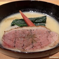 炭火割烹 庵 - 炭火焼の鴨ロースと丸餅の白味噌雑椀