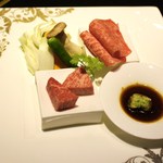 仙台牛焼肉 花牛 - 角切りサーロイン、上ロース