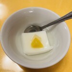 長城飯店 - 杏仁豆腐