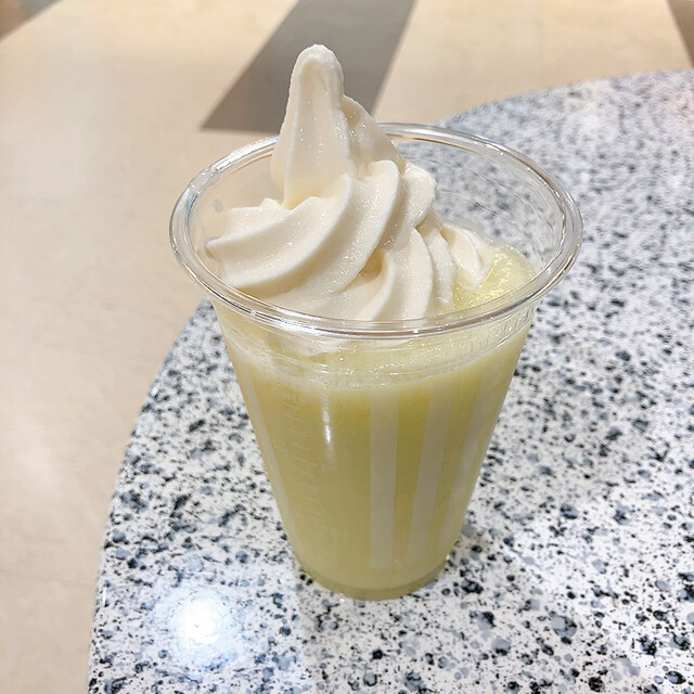 フルーツパパ＆ジューシーママ 小樽のジューススタンド | 新鮮フルーツジュース