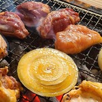 炭焼地鶏 山蔵 - 